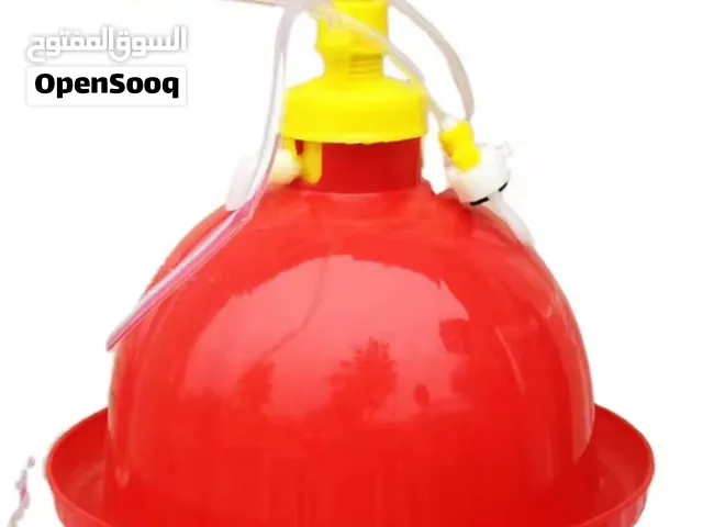 سقايه للطيور وللأكل ومشبكه للطيور