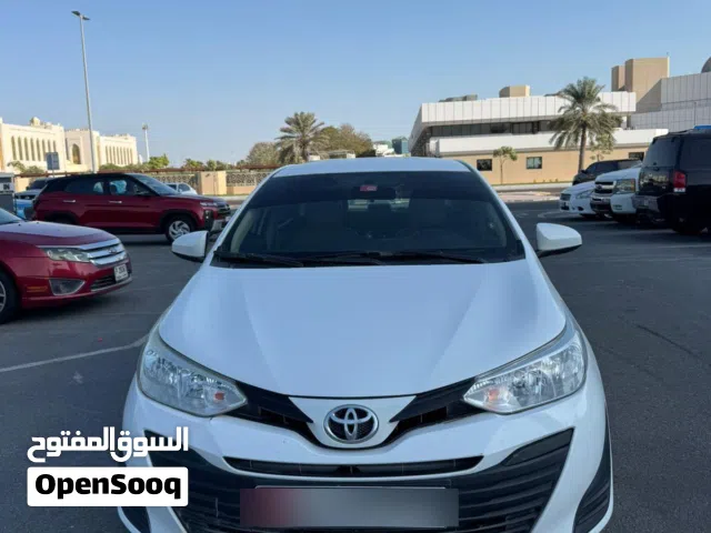 Toyota Yaris 1.5 GCC تويوتا يارس خليجي