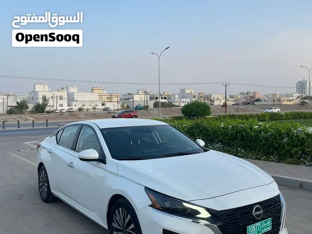 Used Nissan Altima in Muscat