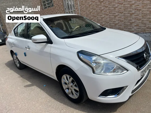 سيارة نيسان صني 23