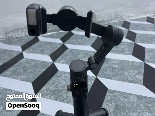 ساتاند تصوير دي جي اي dJi مستعمل 5 اشهر فقط وصرت بي قليل جدا كامل مواصفات كلشي بي جديد كل الملحقات