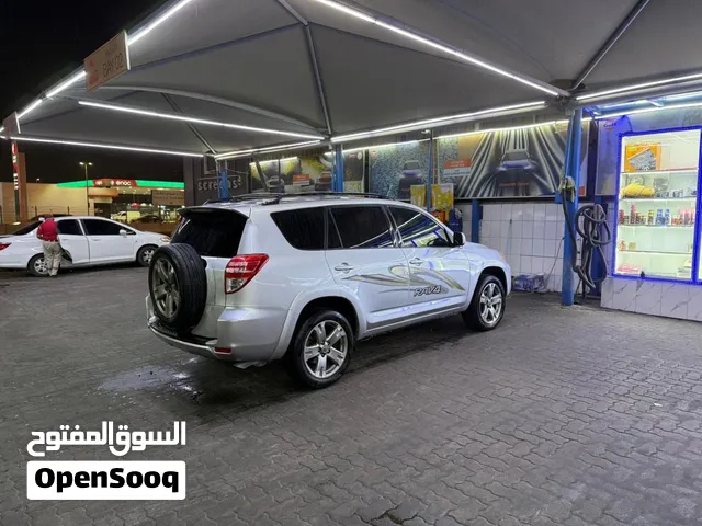 Used Toyota RAV 4 in Sharjah