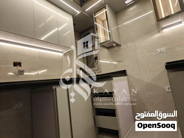 مطابخ المنيوم كلادينج