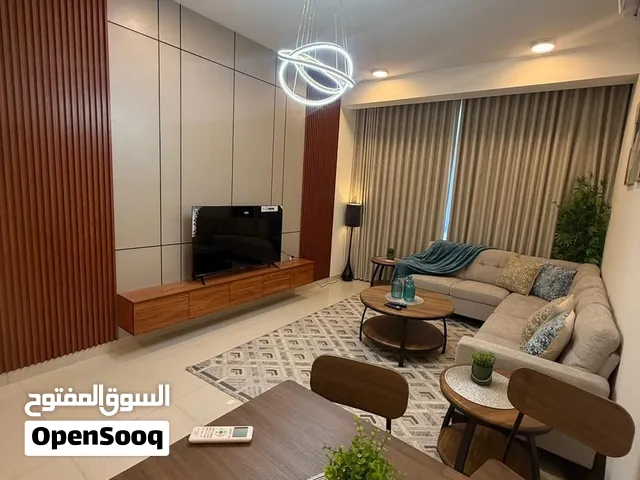 شقة للإيجار مسقط - غلا شارع الجامع الأكبر موقع حيوي قريب من كل الخدمات - Rent for Flat