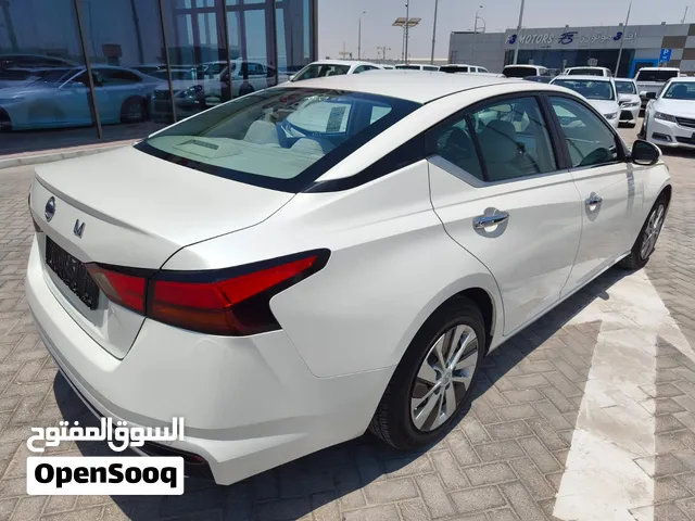 2020 نيسان التيما S