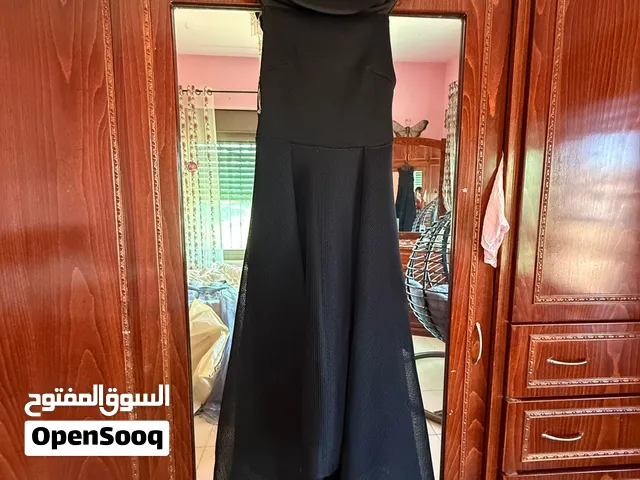 فساتين سهرات