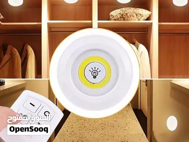 طقم سبوت ت اضاءه LED ثلاثي مع ريموت