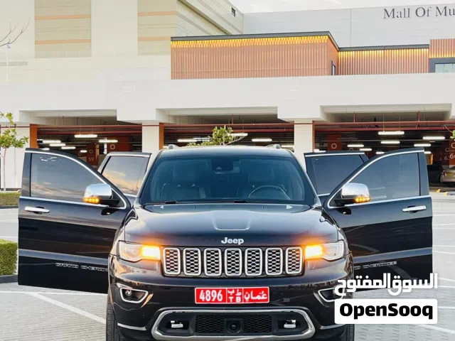 جيب ( JEEB ) جراند شيروكي – SUV  إيجار يومي • أسبوعي • شهري
