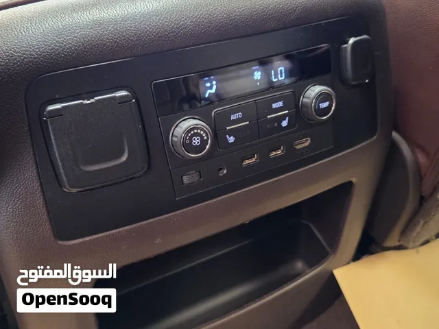 شيفروليه  تاهو  موديل 2020 السيارة بريمر فل مواصفات  وارد خليجي  كفالة عامة  عداد المسافة 45,000  فل