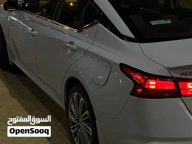 نيسان التيما 2024