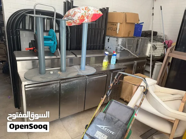 بيع معدات مطبخ ومقهى مستعملة Sale of Used Kitchen & Café Equipment