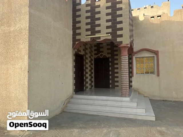 غرفه للاجار في مربط