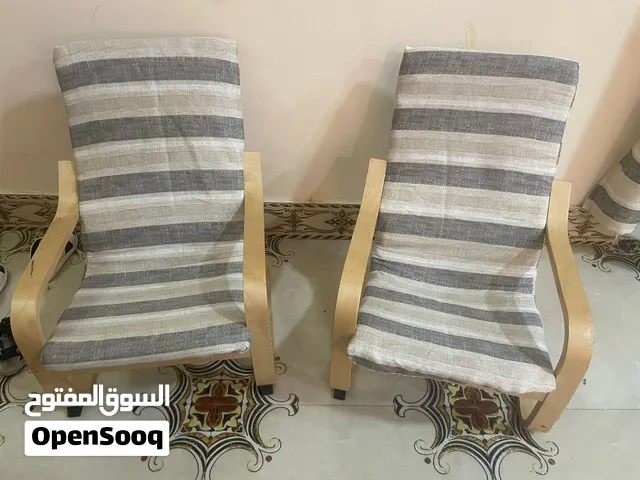 كرسي 2 من ايكيا وخزانه رفوف من ايكيا 2   استخدام بسيط