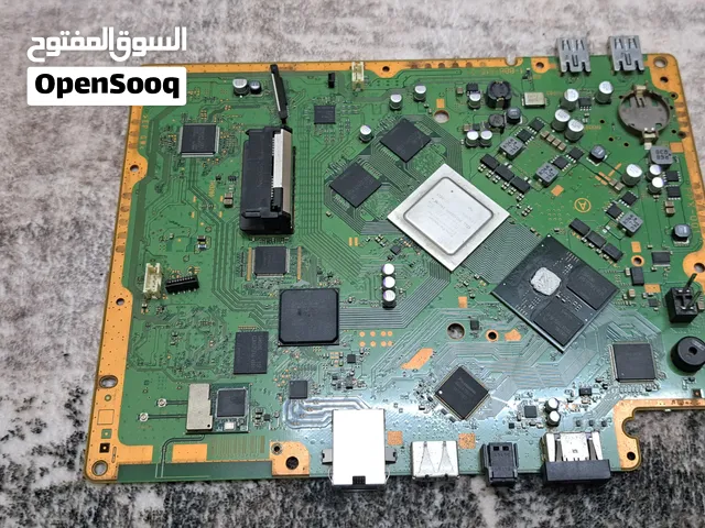 لوحة بلستيشن 3 جميع المنافذ شغاله الحاله العامه ممتازه شغال بشكل طبيعي