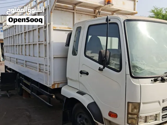 Mitsubishi Fuso 2016