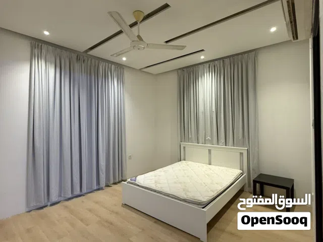 100 m2 2 Bedrooms Apartments for Rent in Al Batinah Sohar
