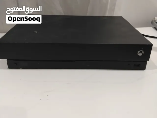 للبيع اكس بوكس ون اكس جديده ونظيفه من زمان عندي ما استخدمتها الا اربع او خمس مرات بس