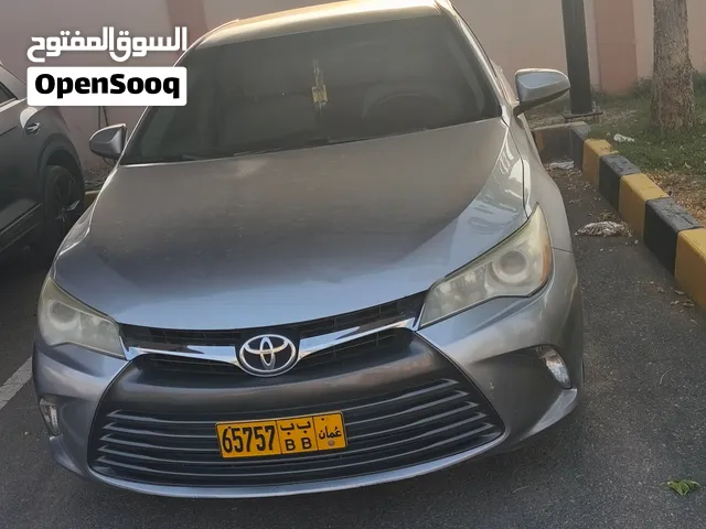 تويوتا كامري 2017 موديل فضي
