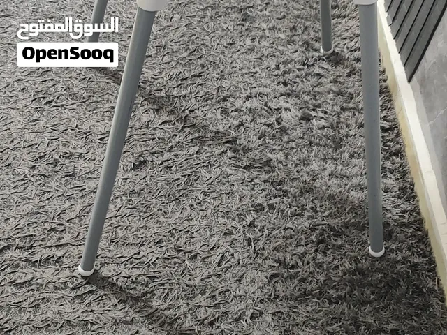 كرسي طعام للأطفال