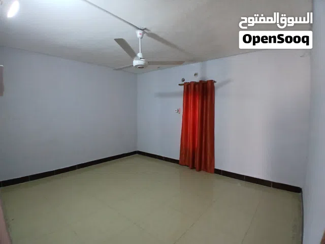 70 m2 2 Bedrooms Apartments for Rent in Basra Jubaileh