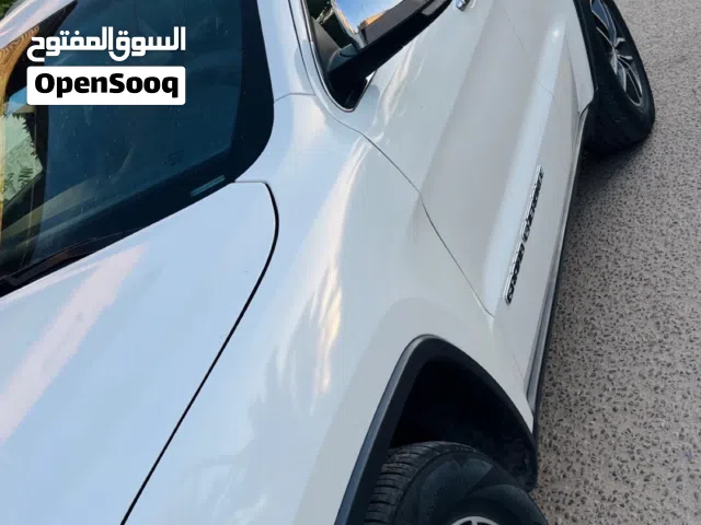 جيب كراند شيروكي ليمتيد