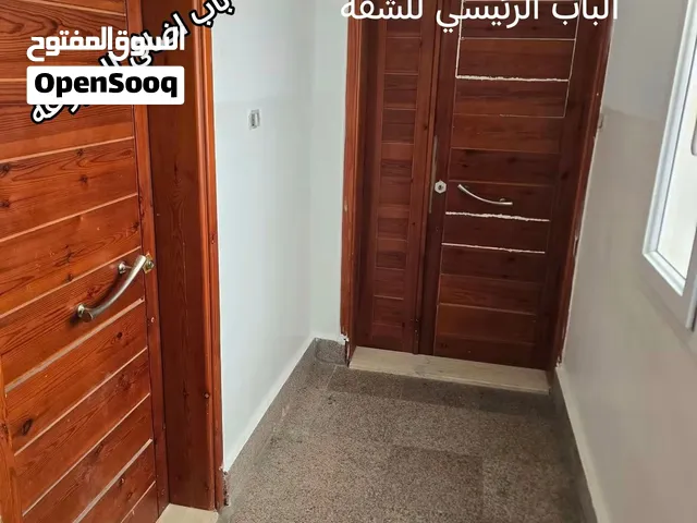 شقة سكنية في سنتر الزاوية للإيجار