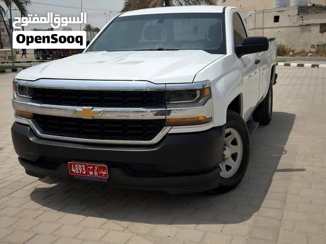 عاجل للبيع سلفرادو قمة في النظافه الجاد يتواصل قابل للتفاوض