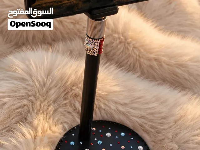 ستاند الموبايل الكريستالي الأنيق 10 ریال