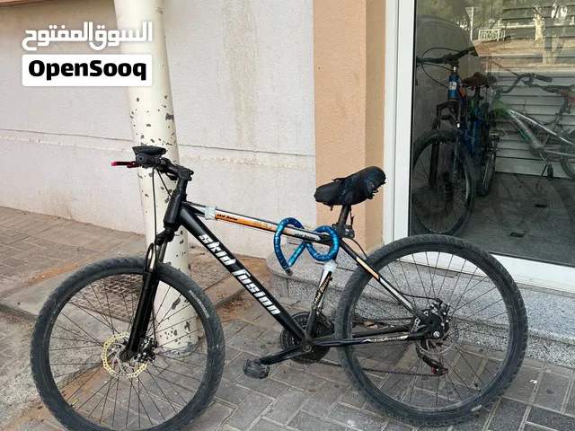 سيكل في العين المعترض