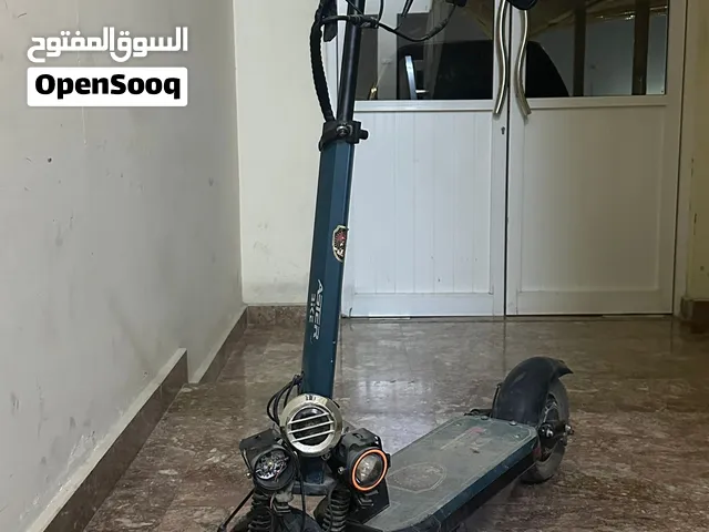 للبيع سكوتر آستر بايك