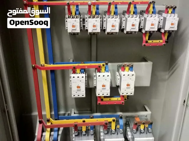 كهربائي منازل وفلل وتمديدات وصيانة عامة في صلالة