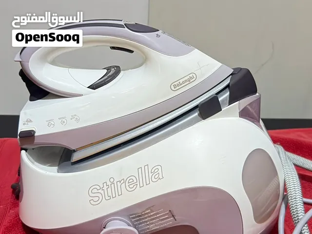 De’Longhi Stirella Steam Iron & Generator