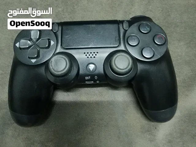 يد بلايستيشن 4 لون أسود (تجاري LYNX) للبيع
