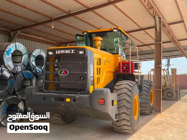 435 الف دينار  مستعمل 200 ساعه  جمرك
