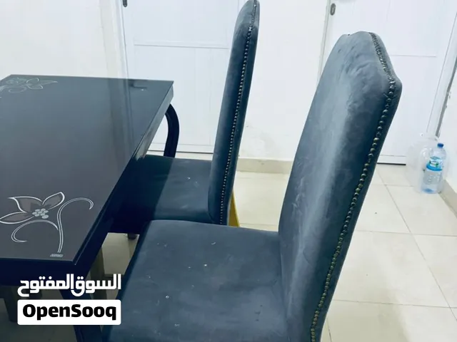 Dining table for sale