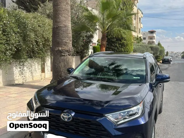 Used Toyota RAV 4 in Amman