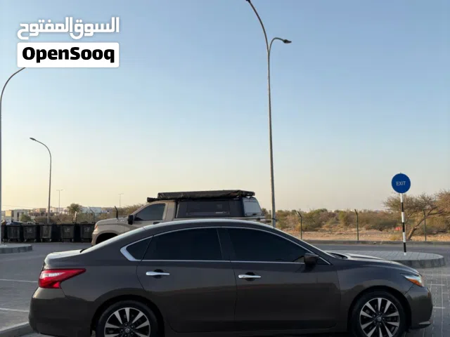 التيما موديل 2017 للبيع2,400 قابل بس البسيط