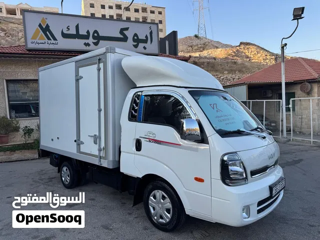 كيا بونغو 2022 (حافظة أصلية ) وارد كوري بحالة الوكالة والمسافة المقطوعة 73000 كم أصلي
