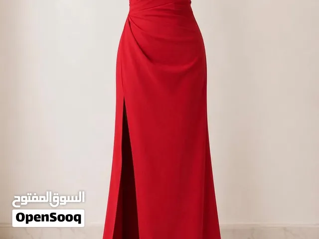 فستان سهرة احمر