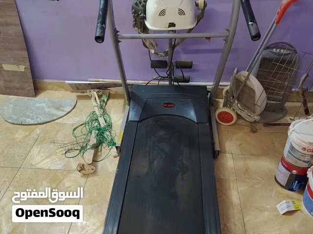 مشايه كهربائيه تشيل 120كيلو وزيادة الماركهHIGH SPORTالسرعة: فيها تحكم بالسرعة، وأزرار مباشرة 4 / 6 /