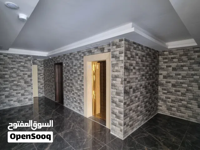 للايجار عمارة جديدة بالسالمية للشركات فقط مكونة من 27 شقة ايجار الشقة 450 دك تتكون من غرفتين وصالة و