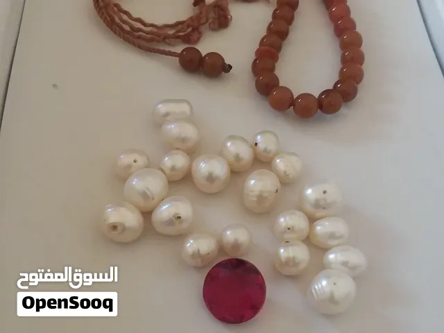 مجوهرات أحجار كريمة