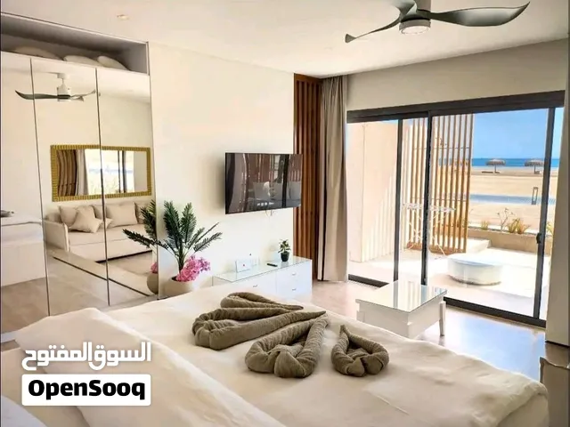 خصم 30% وقسط علي 5 سنين فـ سوما باي شاليه 2 غرفة متشطبة