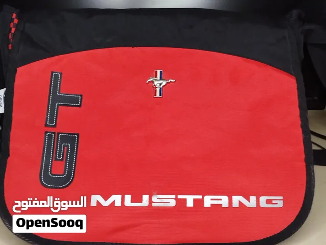 شنتة Ford Mustang GT اصلية نظيفة جداً  ...........................................................