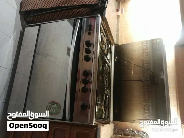 فرن غاز للبيع ماركت يونيفرسال بحاله جيد