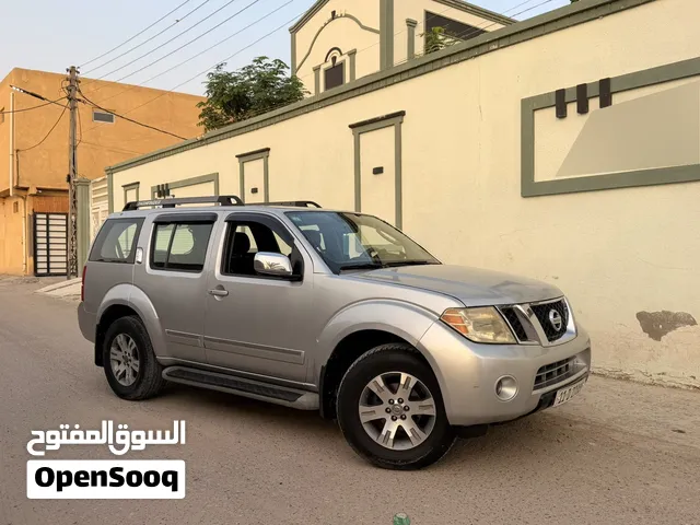 Used Nissan Pathfinder in Basra