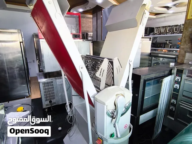 فرادة كرواسون إيطالية شبه جديدة بحالة ممتازة