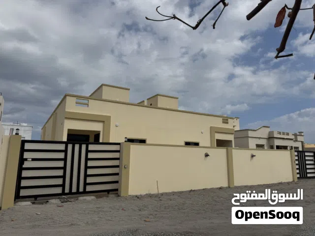 فله للبيع في المصنعة القريحات