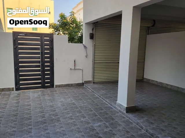 Spacious 2-Storey Villa for Rent in Jid Ali - Near the Sea & All Amenities