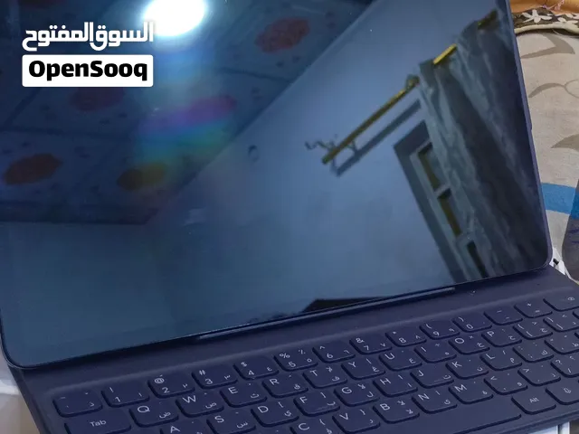 ايباد هونر باد 9 للبيع  حجم 12.1ويأتيومع كيبورد شغال بشكل كامل ويفيد للالعاب ودراسه